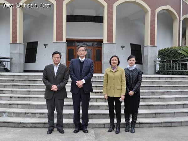 魏悌香牧师访问华东神学院 魏悌香牧师访问华东神学院